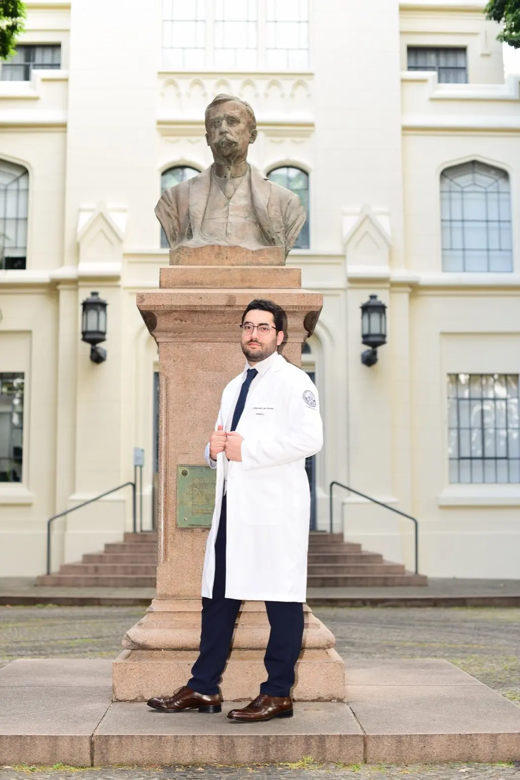 Retrato profissional do Dr. Bruno Macedo de Sousa